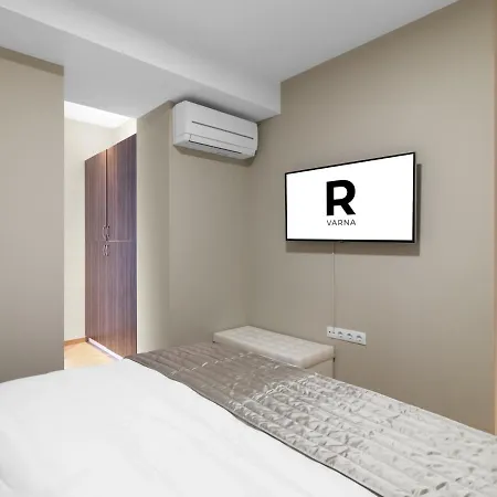 R 3 Apartment Varna